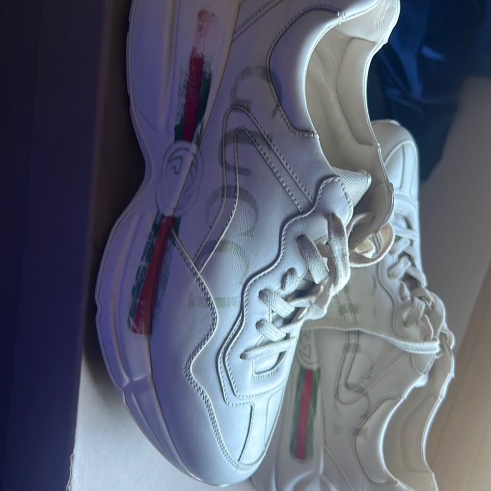 Gucci sneakers